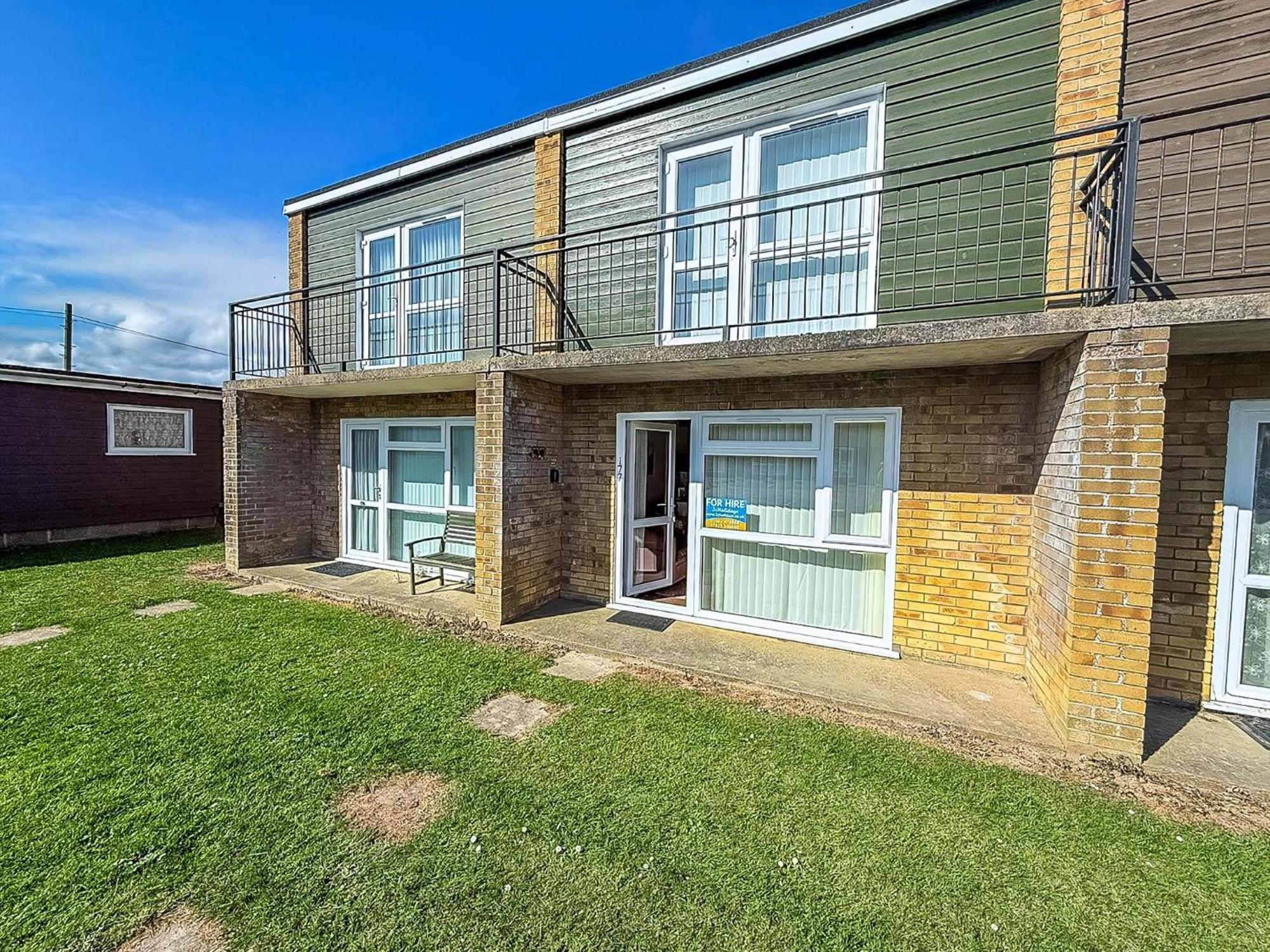 Lovely 4 Berth Chalet To Hire In Hemsby Nearby The Beach Ref 18177B Екстер'єр фото