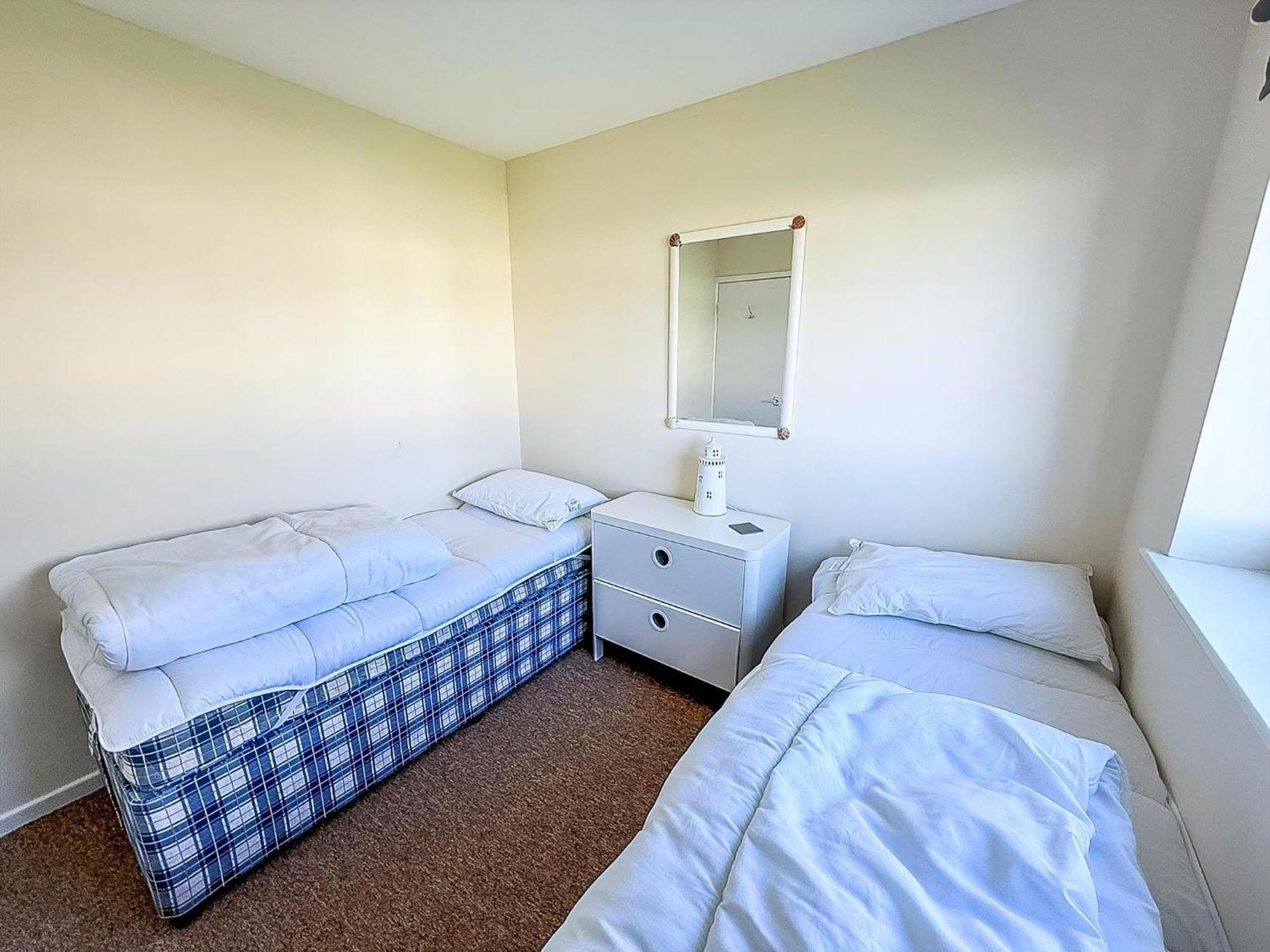 Lovely 4 Berth Chalet To Hire In Hemsby Nearby The Beach Ref 18177B Екстер'єр фото