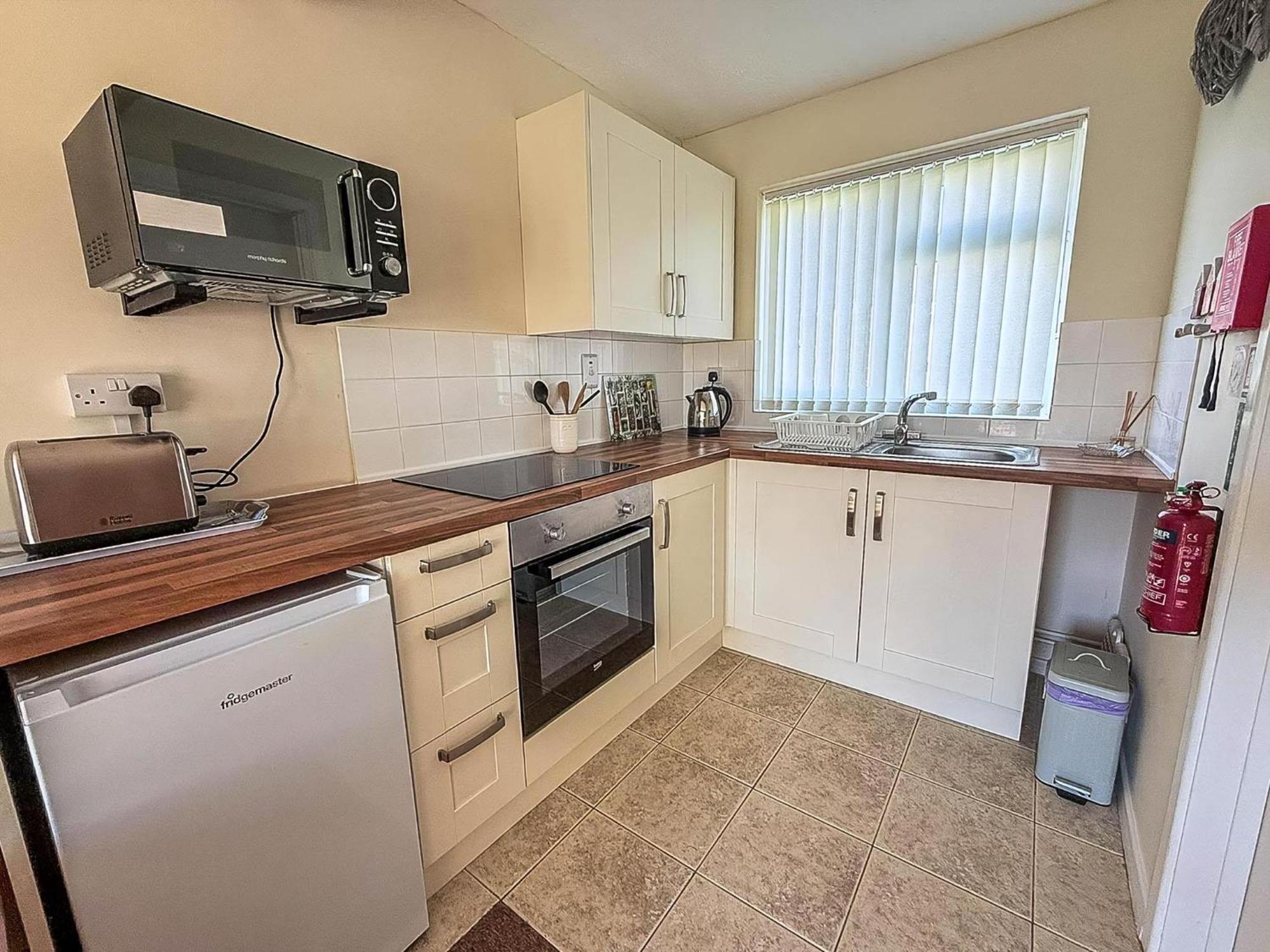 Lovely 4 Berth Chalet To Hire In Hemsby Nearby The Beach Ref 18177B Екстер'єр фото